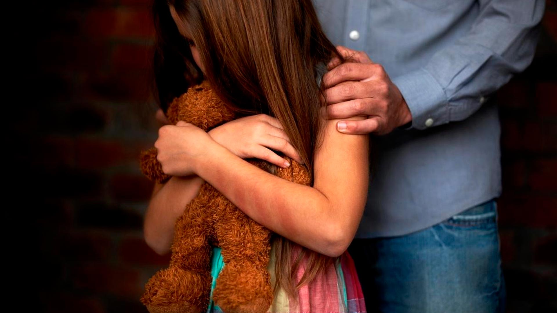 Justiça absolve pai que assassinou abusador da filha