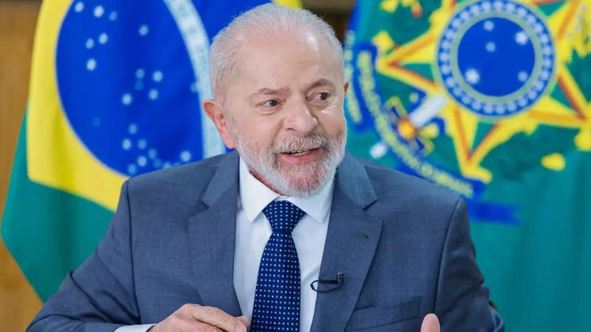 Lula sanciona novo ensino médio e veta mudança no Enem